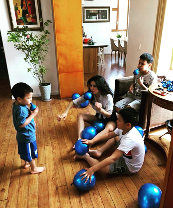 Инстаграм: Хүүхдийн баярын хөөрхөн агшнууд