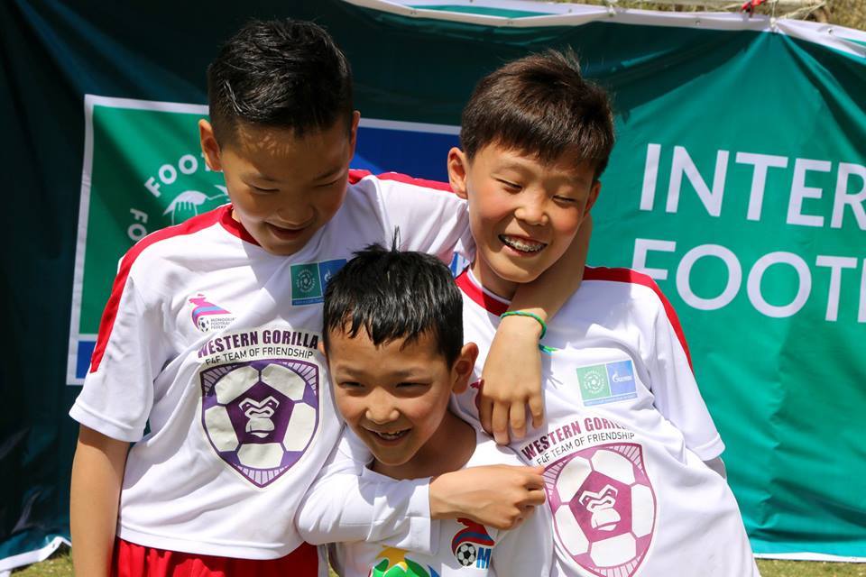 Хөлбөмбөгийн нөхөрлөлийн өдөр