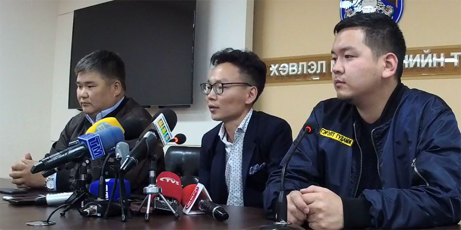 Гэрэлт гудамжны замыг будахад нийслэлээс төсөв гараагүй гэв