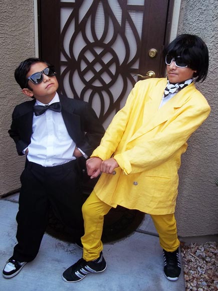 Хэнийг дууриасан байна