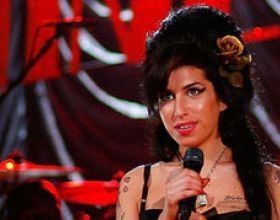 Хөшөө  босгоно