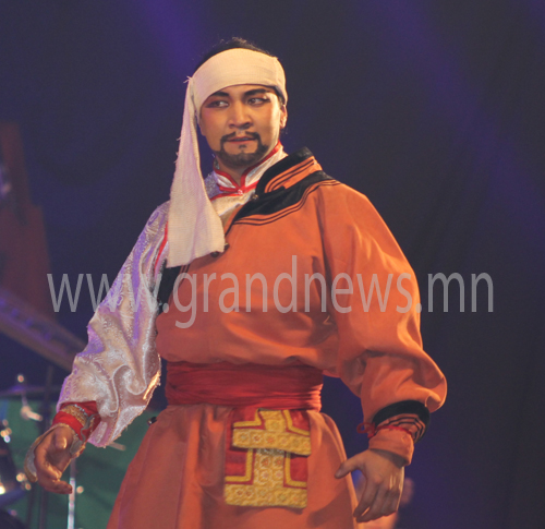 “Их Монгол”