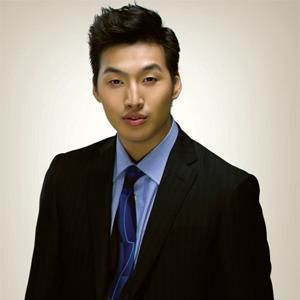 ”Mister World-2013” Э.Энхболд