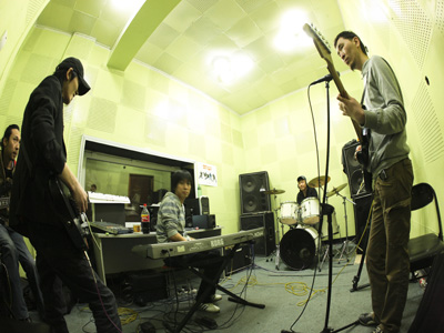 “A Sound” sex нас 