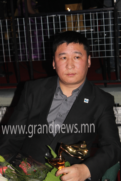  ”Аниргүй хөгжим” 