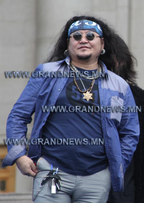 Харангын “Хар азарга”