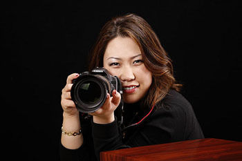 Г.Эрдэнэтунгалаг  брэндлэг бүсгүйн дүрд хувирчээ