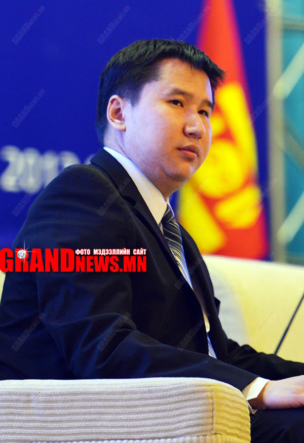 Хүргэн Г.Дэнзэнгийн шинэ луйвар!