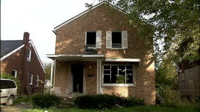 Хоёр давхар байшингаа iPhone-оор солино