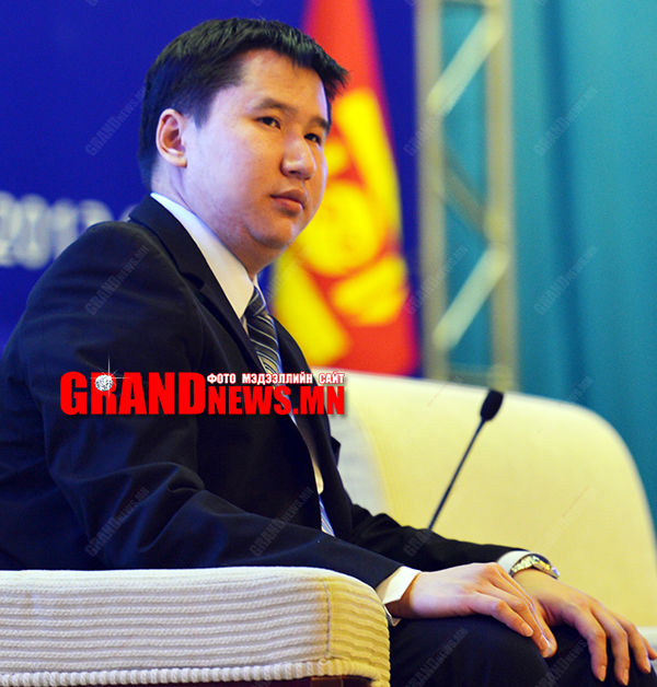 4.8 тэрбумыг авсан Г.Дэнзэнгийн зөв!