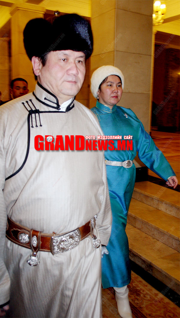 “Гранд педиа”: Намбарын Энхбаяр