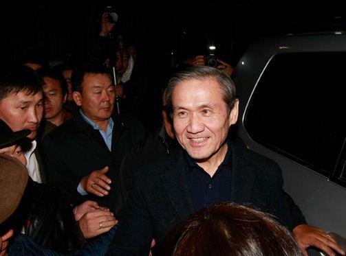 Н.Энхбаяр тархи угаана