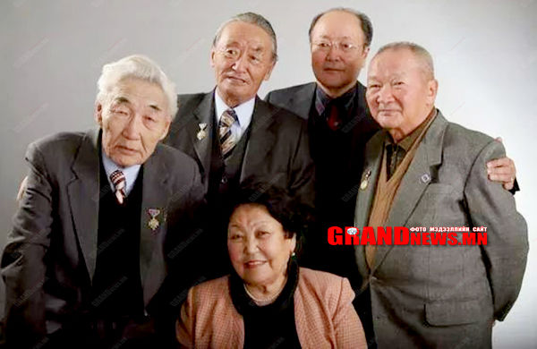 Онцлох зураг:  Зүйрлэшгүй сод хүмүүс 