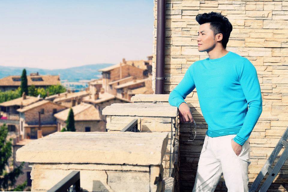 Би зарлаж чадна!