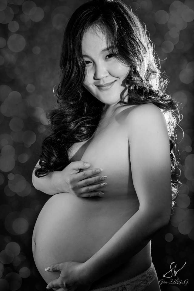 “Шуранхай”-н Б.Номин-Эрдэнэ бие давхар зургаа олонд дэлгэлээ