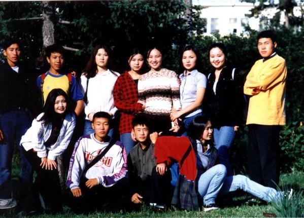 Таньж байна уу эднийг?