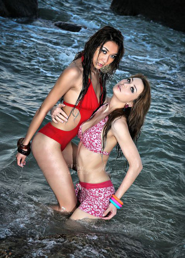 Бүсгүйчүүдийн нялуурал