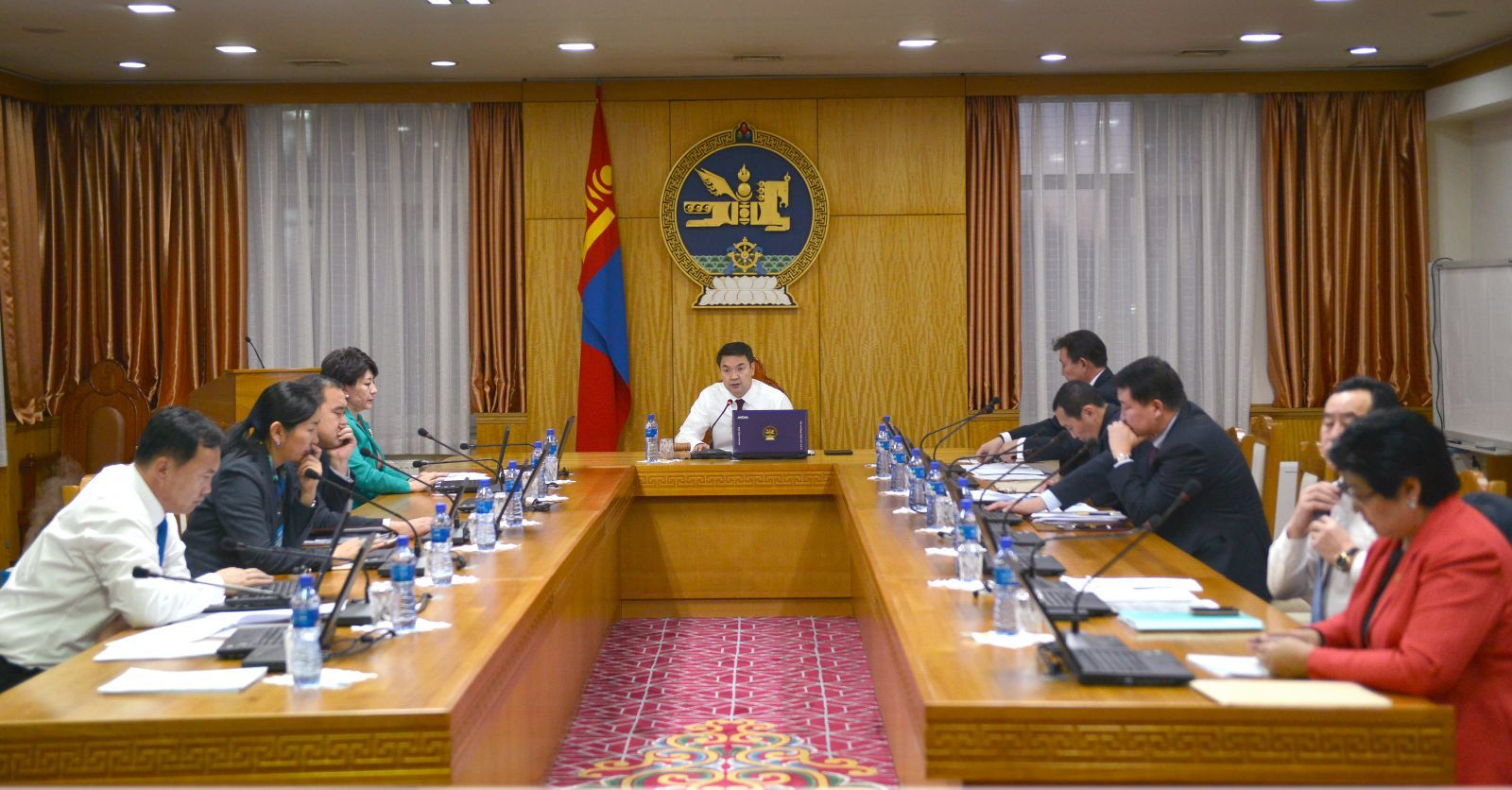   Засаг ийм шийдвэрүүд гаргажээ