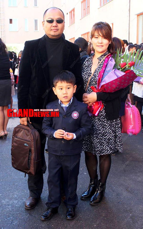  “Урсаж” ирсэн авьяастнуудын нэг