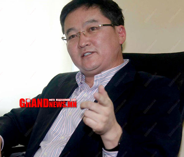 Гэнэт л зугтчихдаг шинэ Ерөнхийлөгчид  хэлэх  үгс