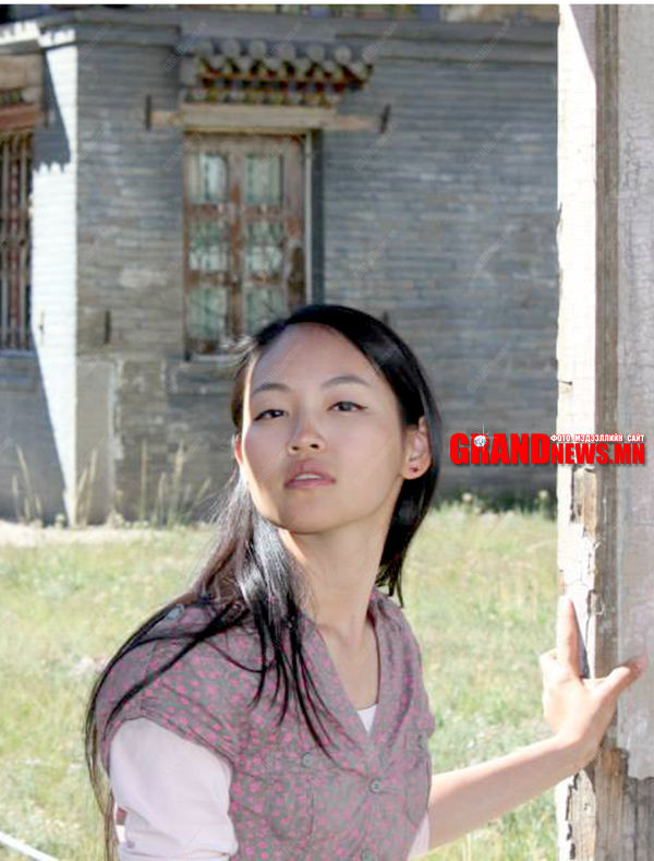 Б.Сэргэлэн хатагтайн танхи охин