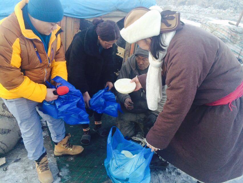 С.Жавхлан шинэ жилээ ингэж тэмдэглэжээ