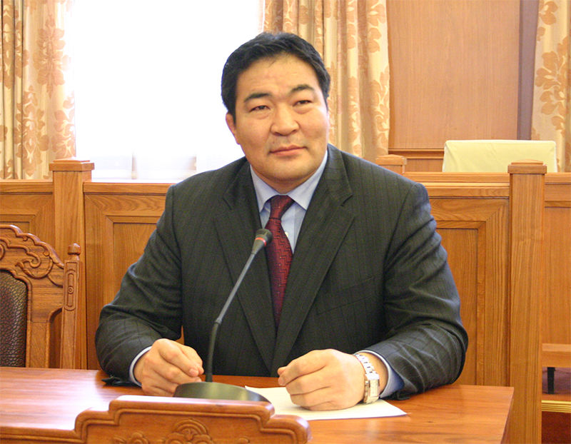 Б.Бат-Эрдэнэ аваргын банталт 