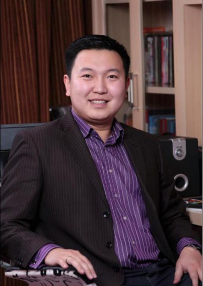 Улс төрд Учрал хүү