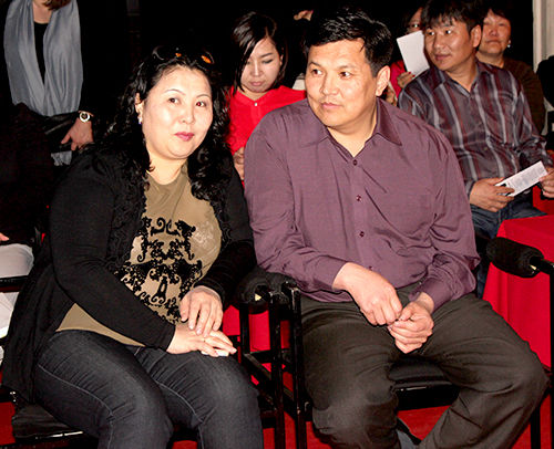 Сүлдийн аав сүмбэн цагаан