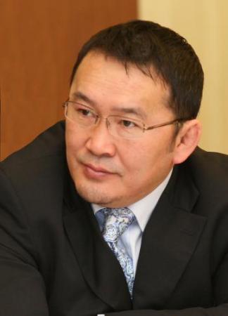 Х.Баттулгыг чөлөөлөв