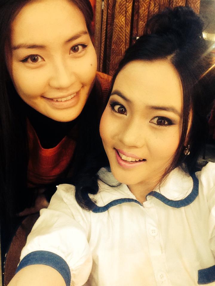 Ээж болсон О.Дөлгөөний анхны тоглолт