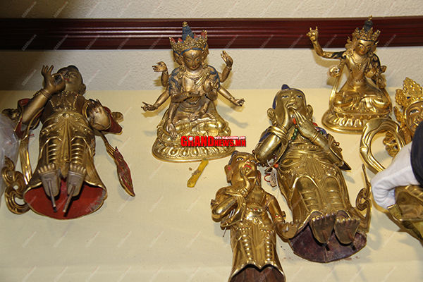 Алдагдсан бурхадыг олов