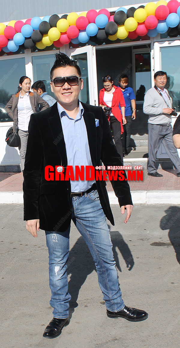 Шогийн мэдрэмжгүй “туучий”