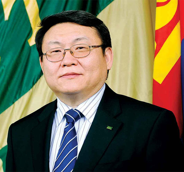 “Жаст”-ын Ш.Батхүүг эмнэлэгт шилжүүллээ