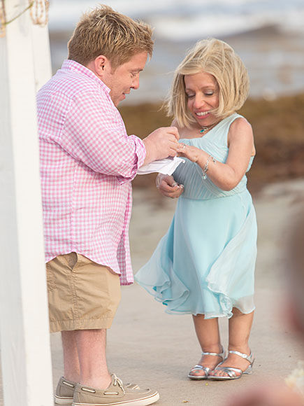 Бяцхан гэр бүлийн “Мөнгөн хурим”