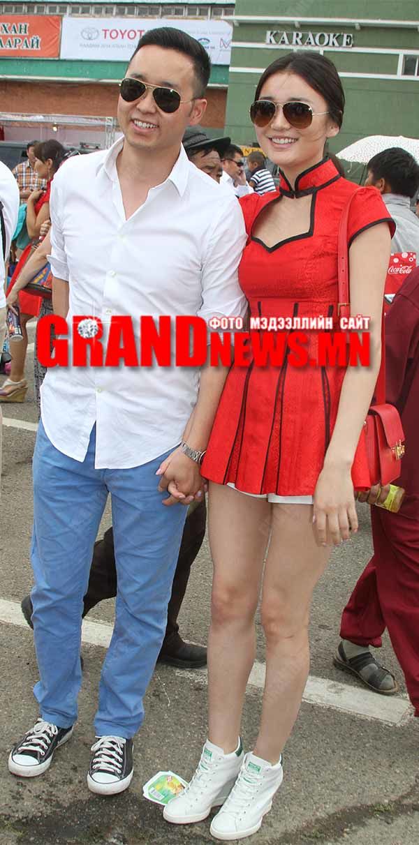 Золоогийн романс төгсөхгүй нь ээ...  