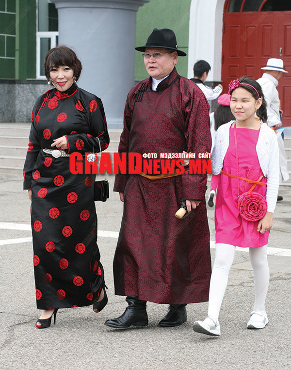 Булгамаа хатагтайн тод гоёл 