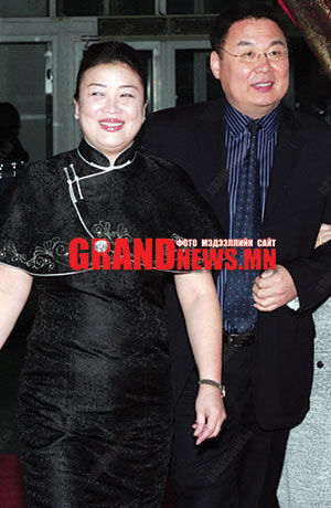 Н.Энхбаяраар ар хийсэн Т.Энхболдсодон гэж хэн бэ?