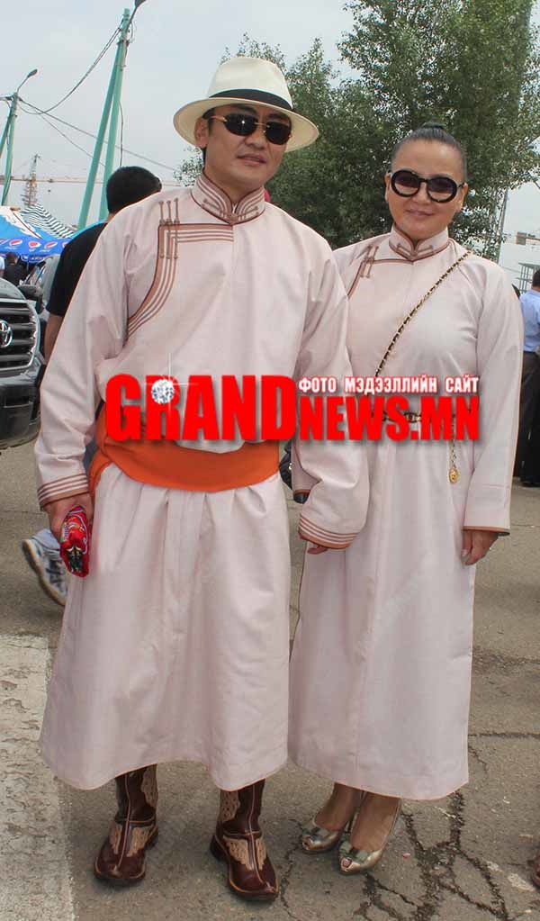 Монголын хамгийн ховор чамин хөөргийн эзэд