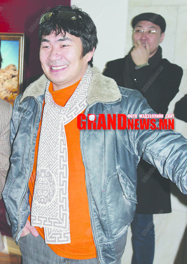 Г.Бадамсамбуугийн хат арслангийн сувенирт буй!