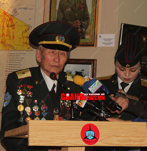 Халх голын үзэсгэлэн нээлтээ хийлээ