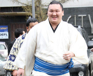 Японы Монгол тэрбумтан 