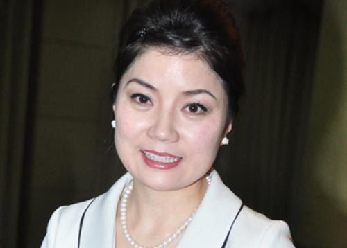 Г.Уянга гишүүний хөх рекламанд