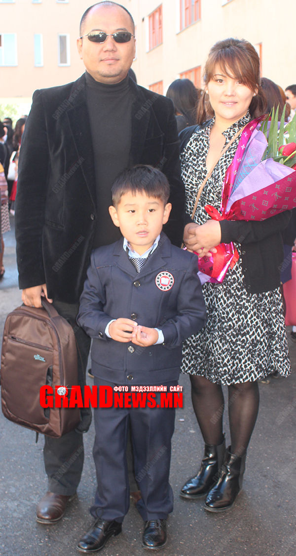 Г.Ононгийн хүү эцгийнхээ мөрөөр замнажээ