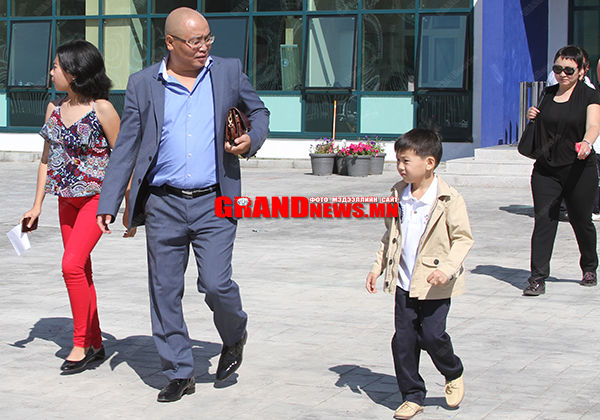 Ж.Мөнхсайхан “эмгэн” Бооёотой барьцав