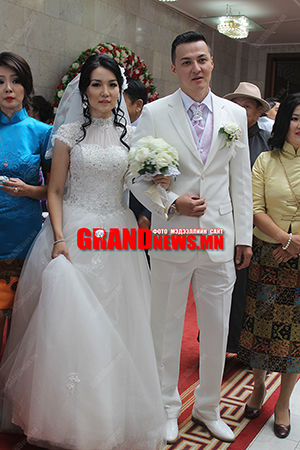 ”Их Засаг”-ийн гүнжийн хурим