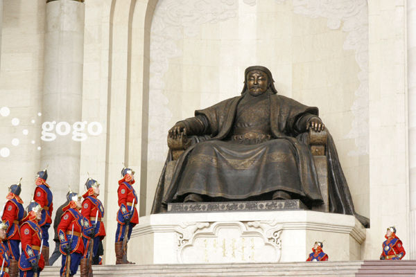 Үндсэн хууль 23 нас хүрлээ 