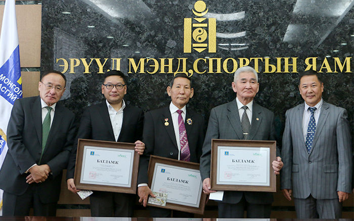 Анагаах ухааны шилдэг бүтээлүүд шалгарлаа