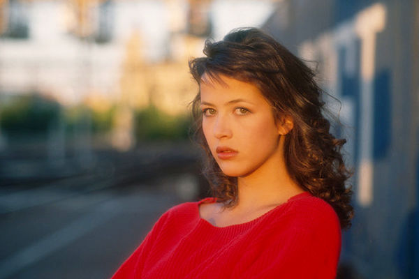 Мария Антуанетийн шуусан засалтаас, Лоу Дойллоны хөнгөн долгио хүртэл