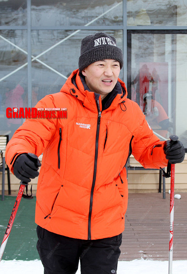 Ж.Амарсанаагийн TIME OUT!